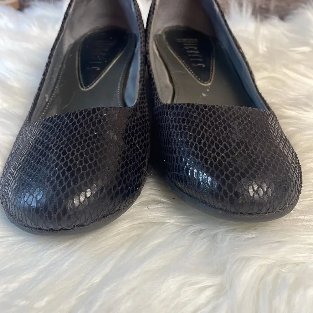 Nickels Ladies Black Slip on Shoes Flats Size 6M